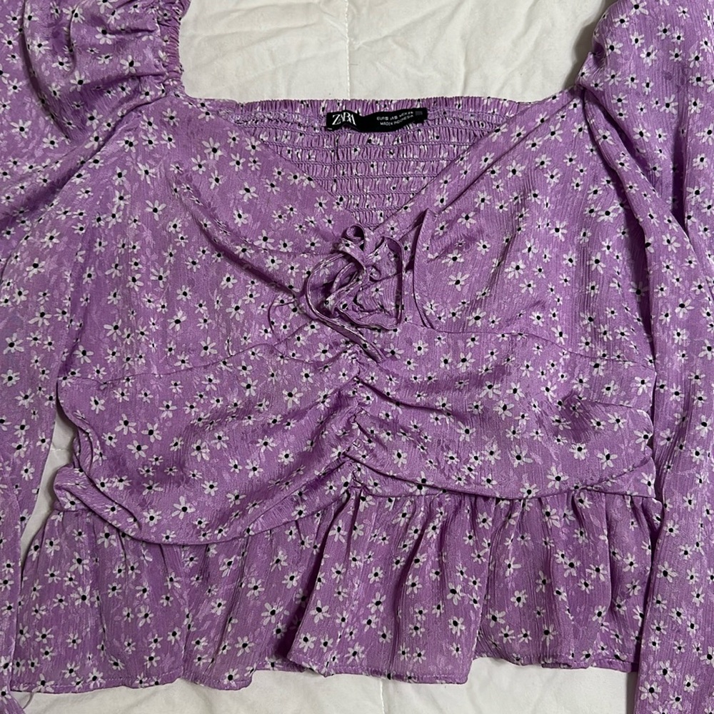 Zara XS purple floral daisy long sleeve puff sleeve sweetheart vneck top w tie